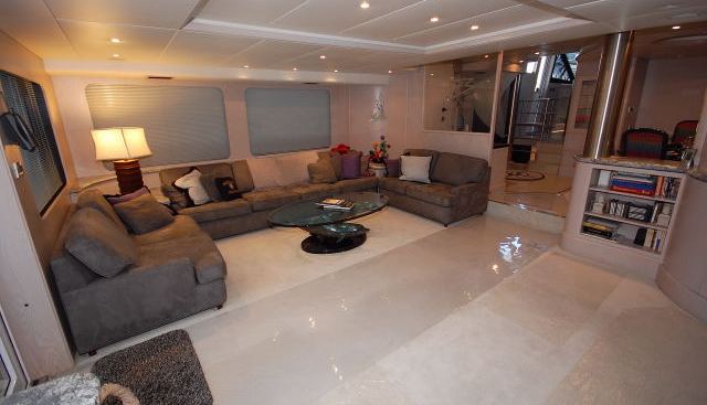 PRIME TIME VII yacht charter 5