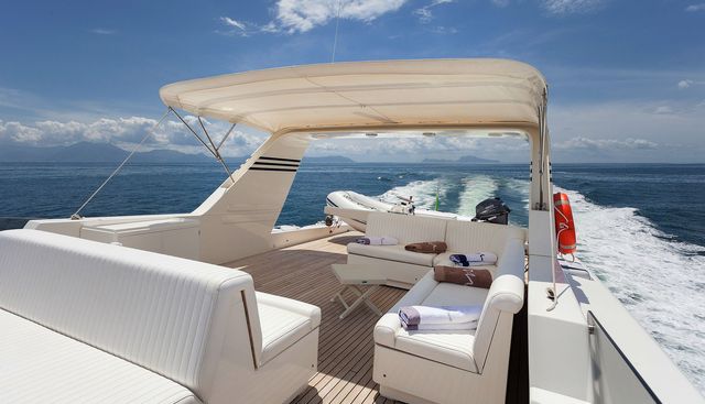 BERNADETTE yacht charter 4