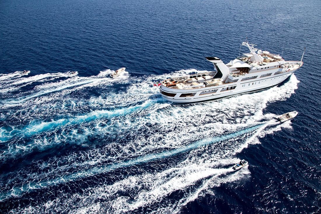 ESMERALDA yacht charter 3