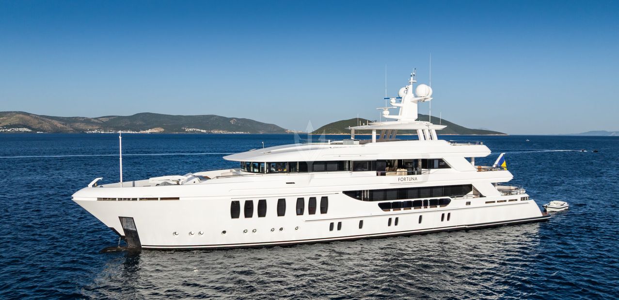 FORTUNA YACHT CHARTER yacht charter