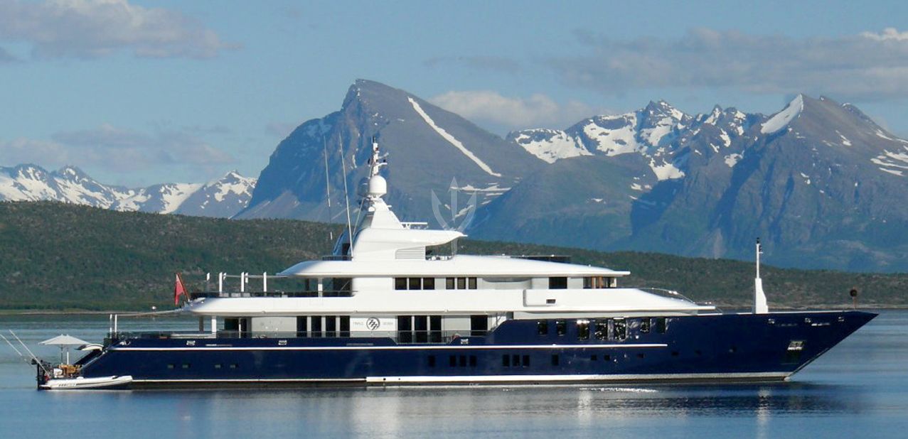 TRIPLE SEVEN YACHT CHARTER yacht charter