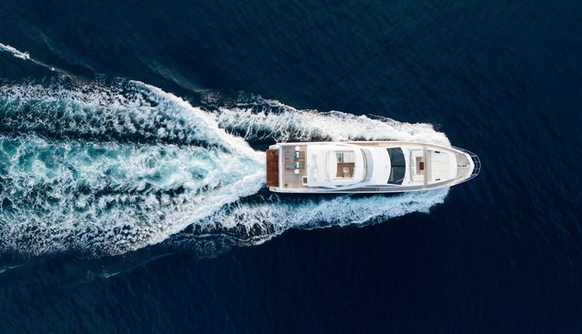 MINEIRA yacht charter 5