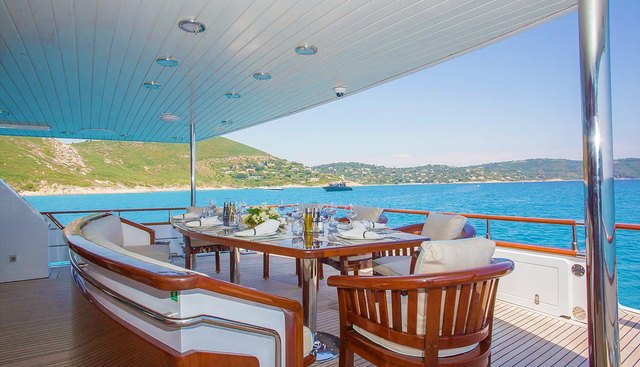 HAVEN yacht charter 4