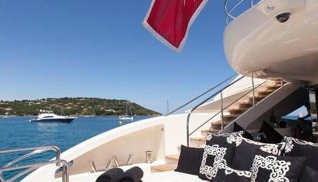 WHISPERING ANGEL yacht charter 4
