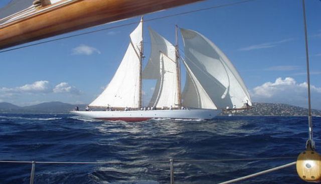TALISMAN yacht charter 4