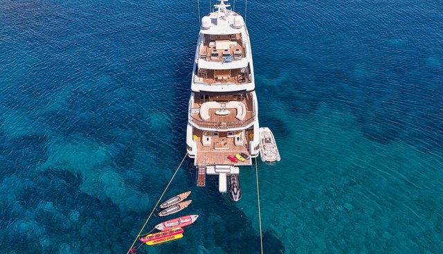 VOLO MARE yacht charter 5