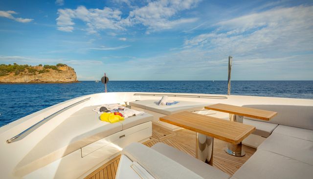 K1 yacht charter 3