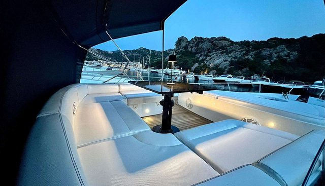 THYKE II yacht charter 3
