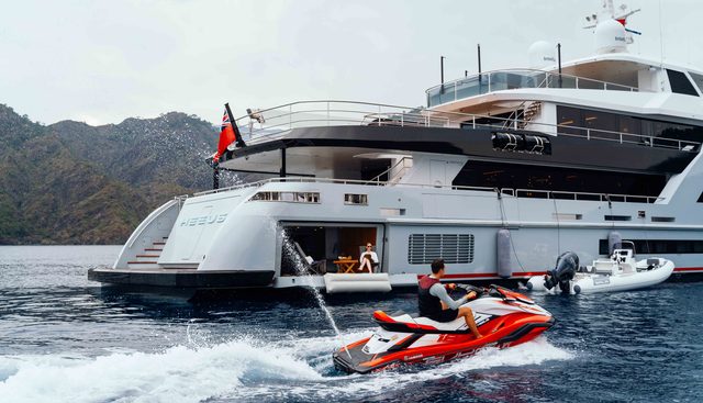 HEEUS yacht charter 5
