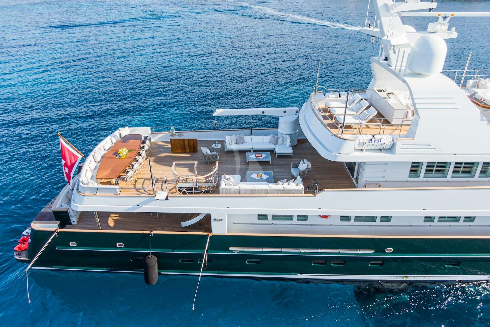EMERALD yacht charter 3