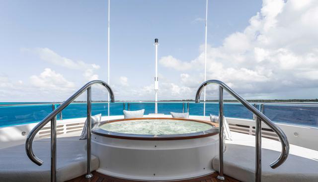 CAPTAIN MORGAN III yacht charter 4