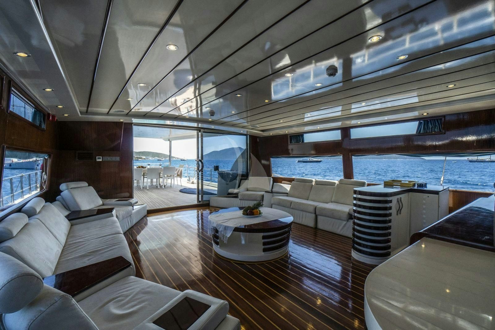 ESMA SULTAN yacht charter 5