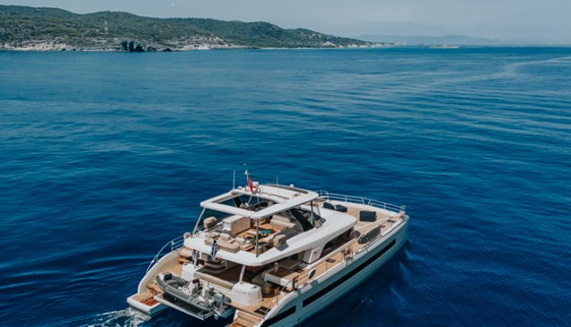 VALIUM 67 yacht charter 5