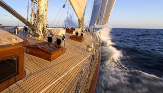 SEABISCUIT yacht charter 3