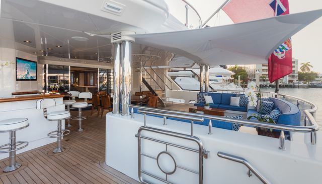 CHASING DAYLIGHT yacht charter 5