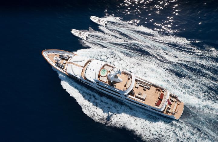 MIRAGE yacht charter 4