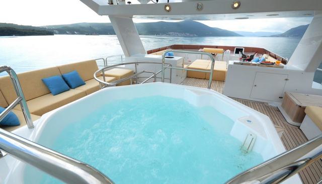 LADYSHIP yacht charter 3
