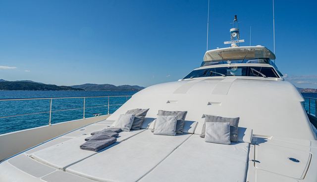 ETHNA yacht charter 3