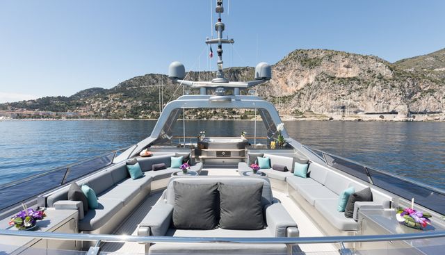 SILVER DREAM yacht charter 2