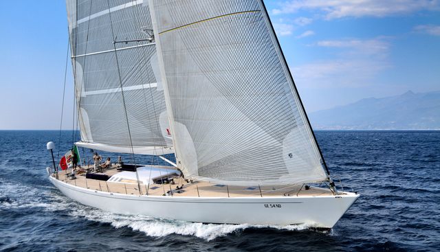 ADESSO yacht charter 2