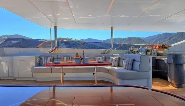 CROCUS yacht charter 5