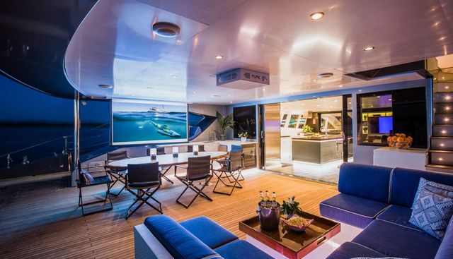 CARTOUCHE yacht charter 3