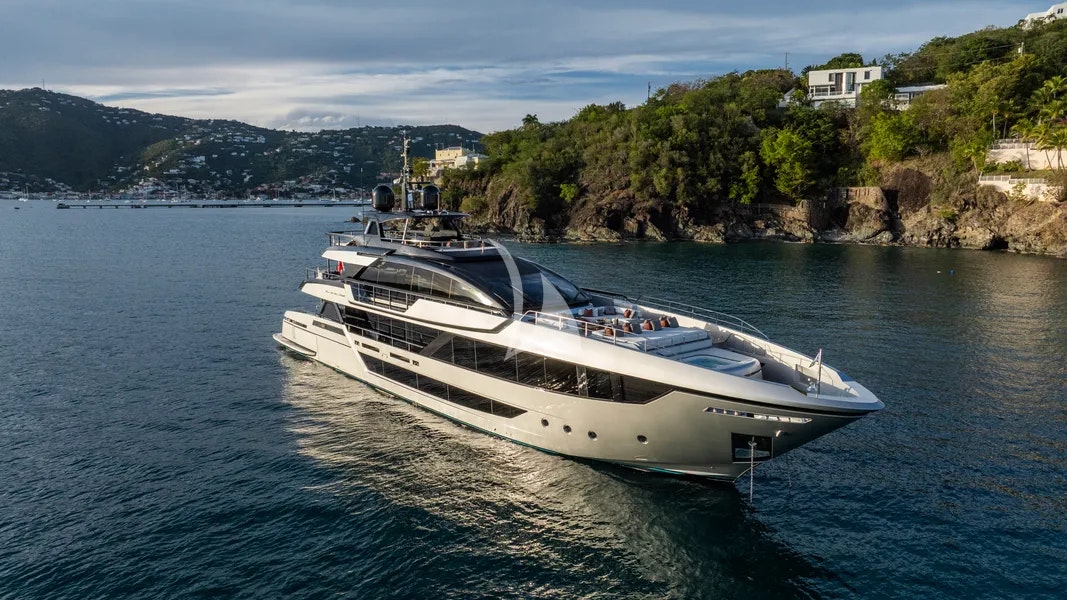 TASTY WAVES yacht charter 2