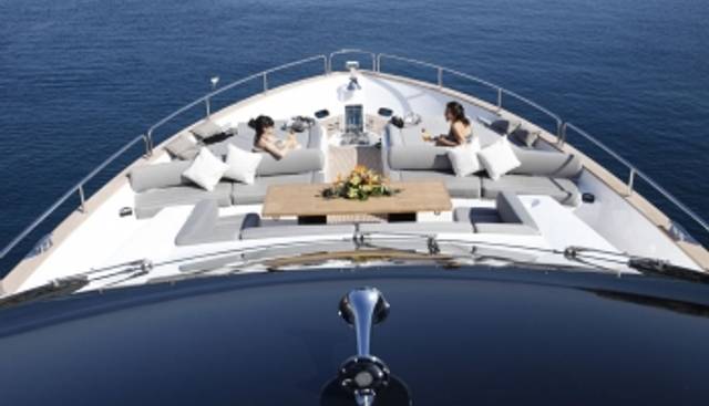 YOUNAN yacht charter 4