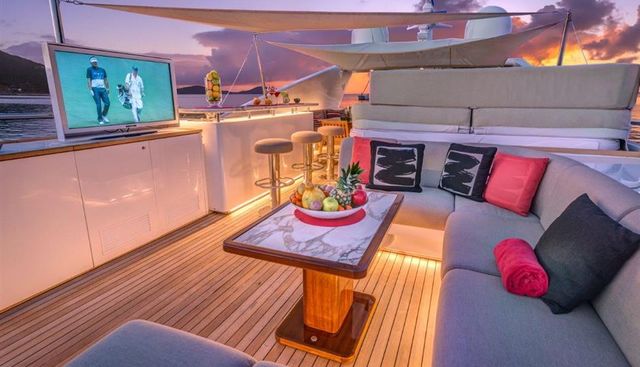 GLADIUS yacht charter 3
