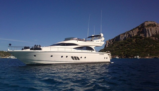 JACO yacht charter 4