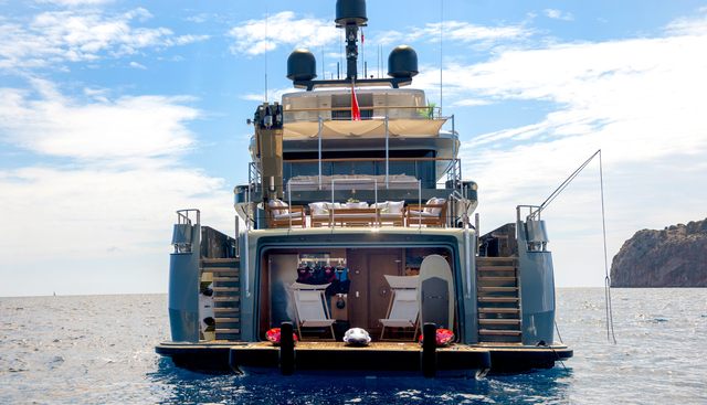 MOKA yacht charter 5
