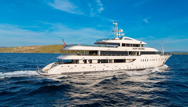 ALFA MARIO yacht charter 5