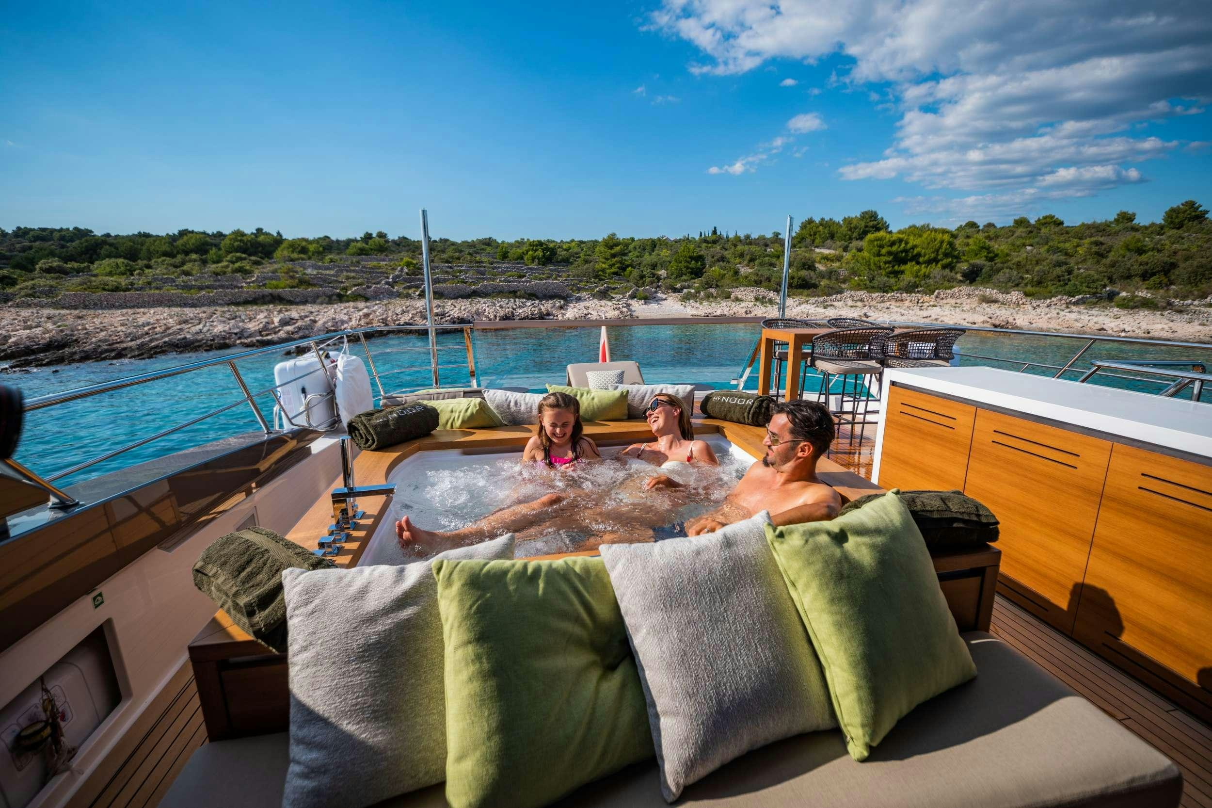 NOOR II yacht charter 5