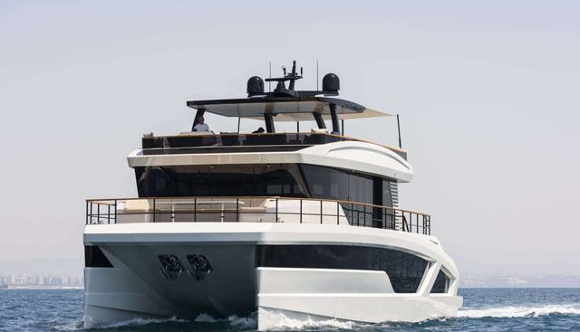 BOTIGUER yacht charter 3