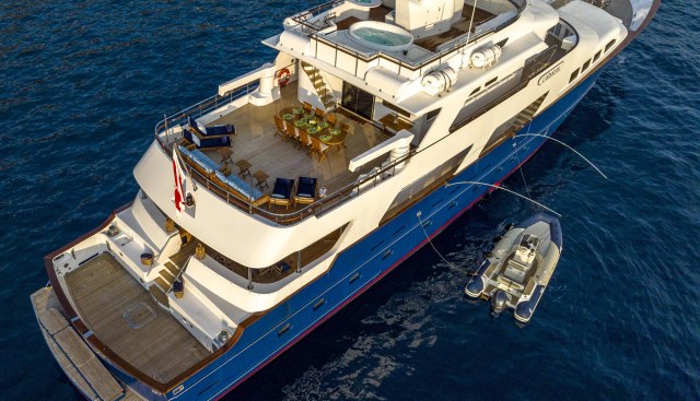 L'ALBATROS yacht charter 5