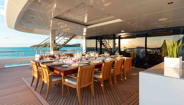 QUANTUM OF SOLACE yacht charter 4