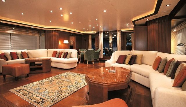 MORE yacht charter 4