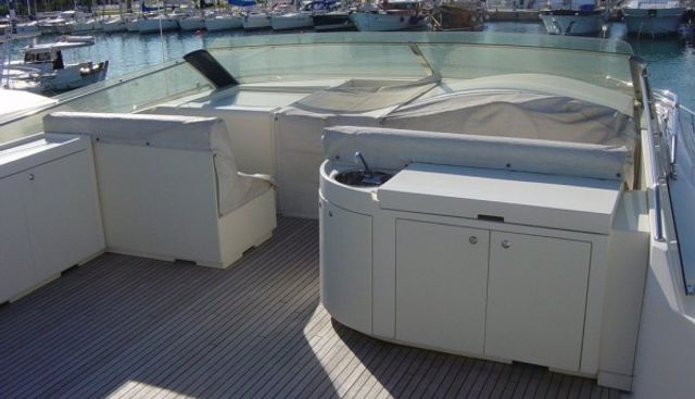 VALCO yacht charter 4