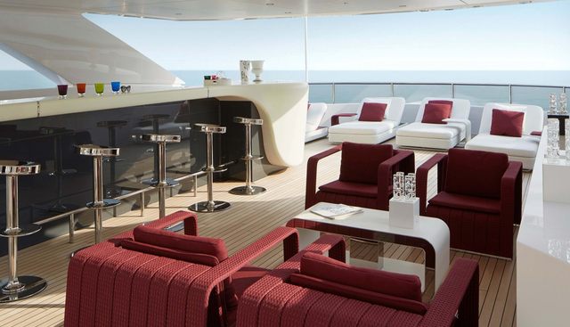HOME yacht charter 4
