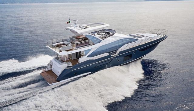 SOLSTICE yacht charter 5