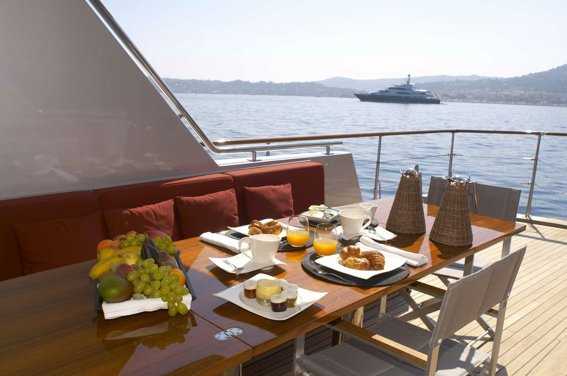 TEMPEST WS yacht charter 4