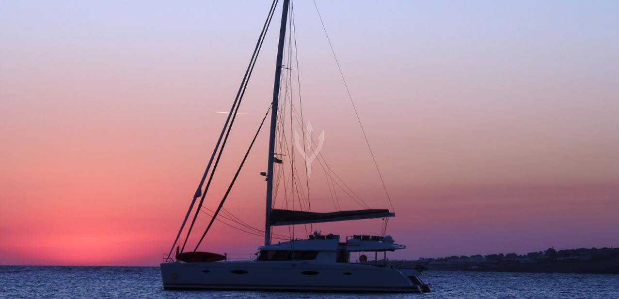 MAGEC YACHT CHARTER yacht charter