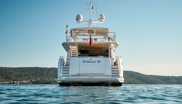 VON B yacht charter 5