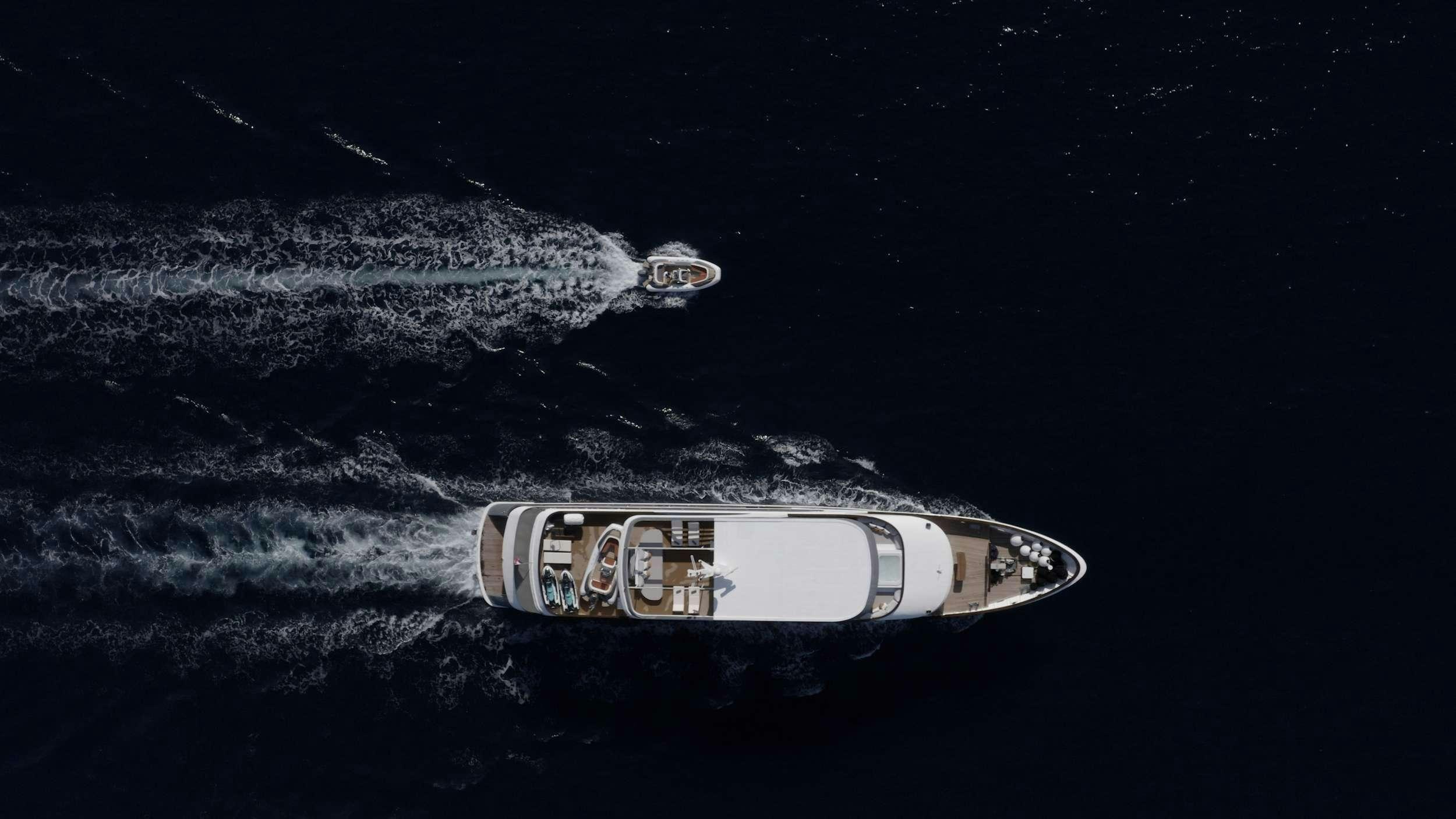 AGAPE ROSE yacht charter 3