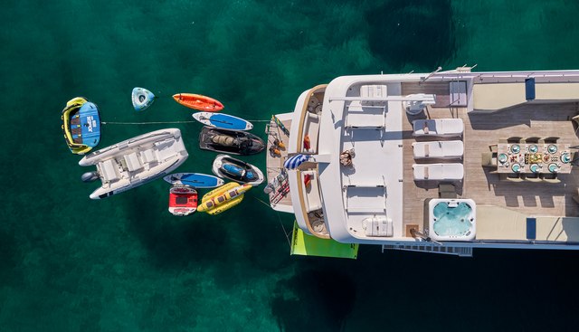 LADY RINA yacht charter 5