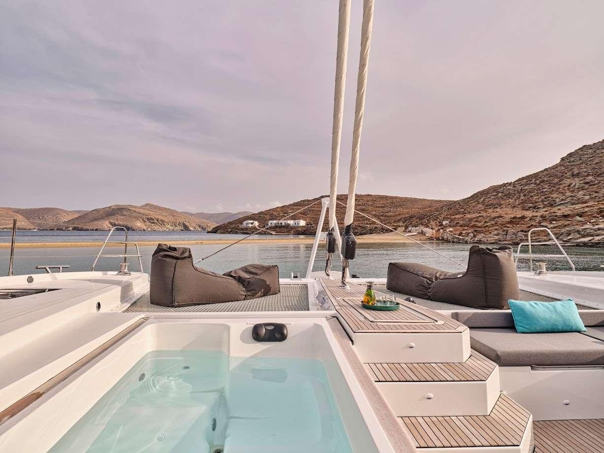 DOLLY yacht charter 4