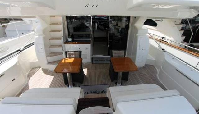ONE MORE TIME yacht charter 3