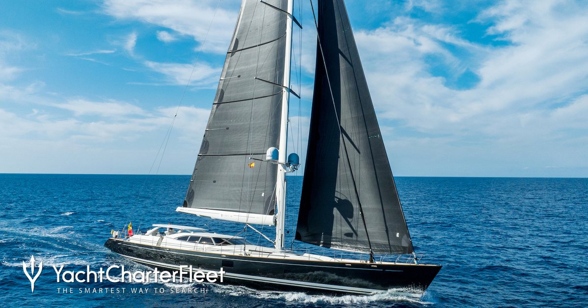 DAKOTA yacht charter 2