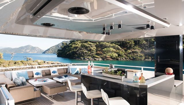 SUN yacht charter 3