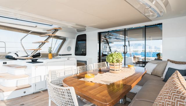WHITE CAPS yacht charter 5